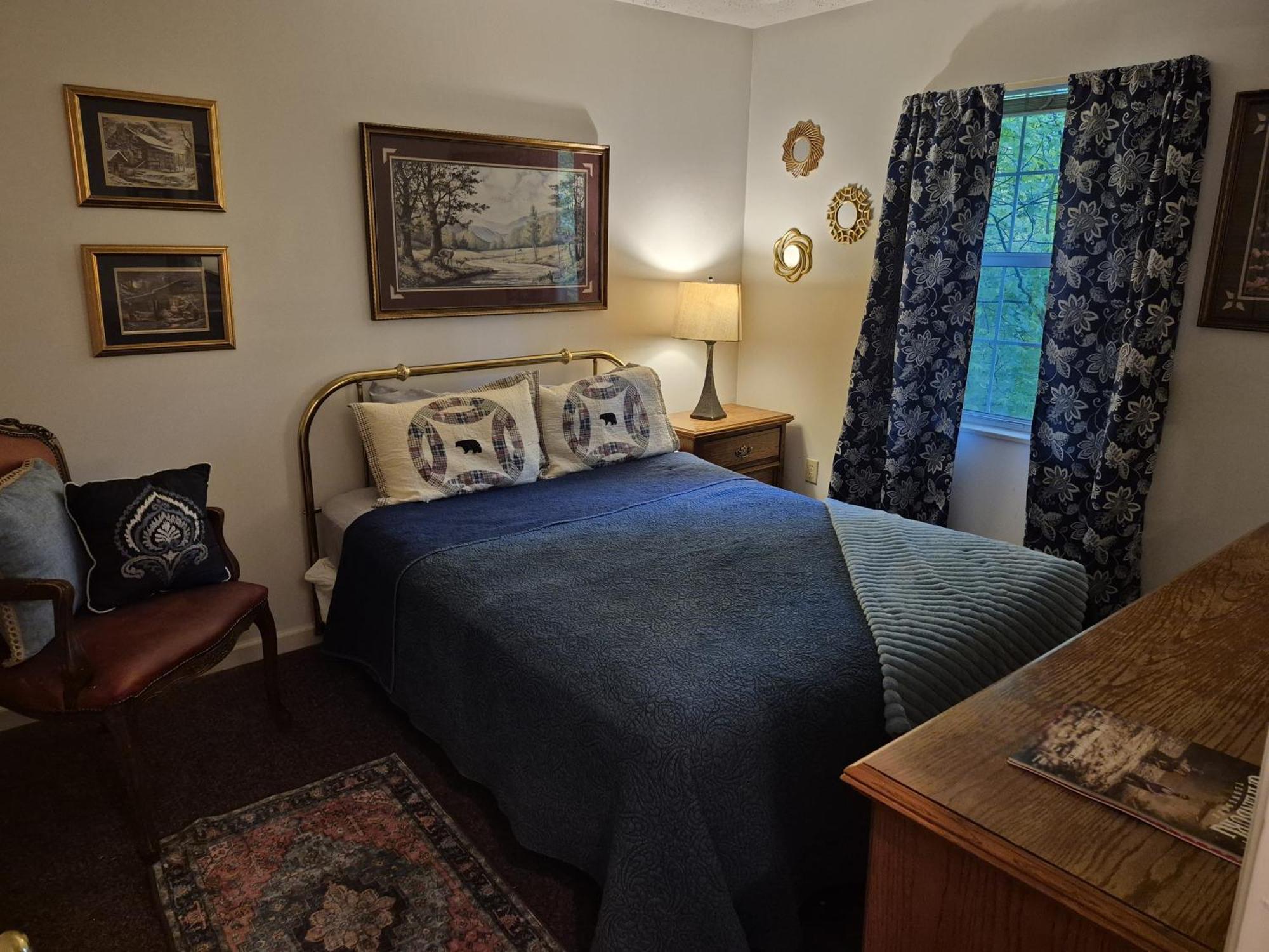 Mountain Dew - 2 Bedrooms, 2 Baths, Sleeps 4 Cabin 蓋特林堡 外观 照片