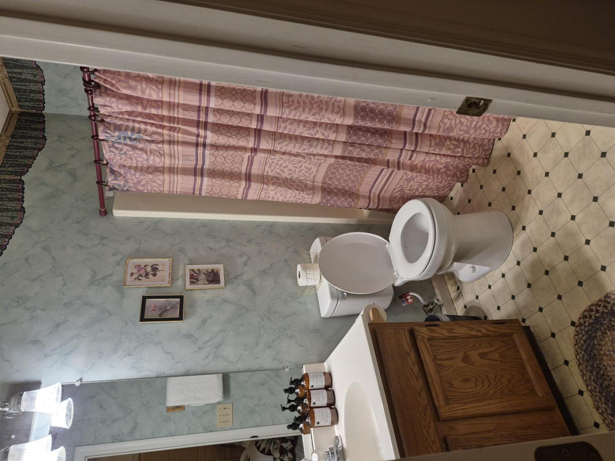 Mountain Dew - 2 Bedrooms, 2 Baths, Sleeps 4 Cabin 蓋特林堡 外观 照片